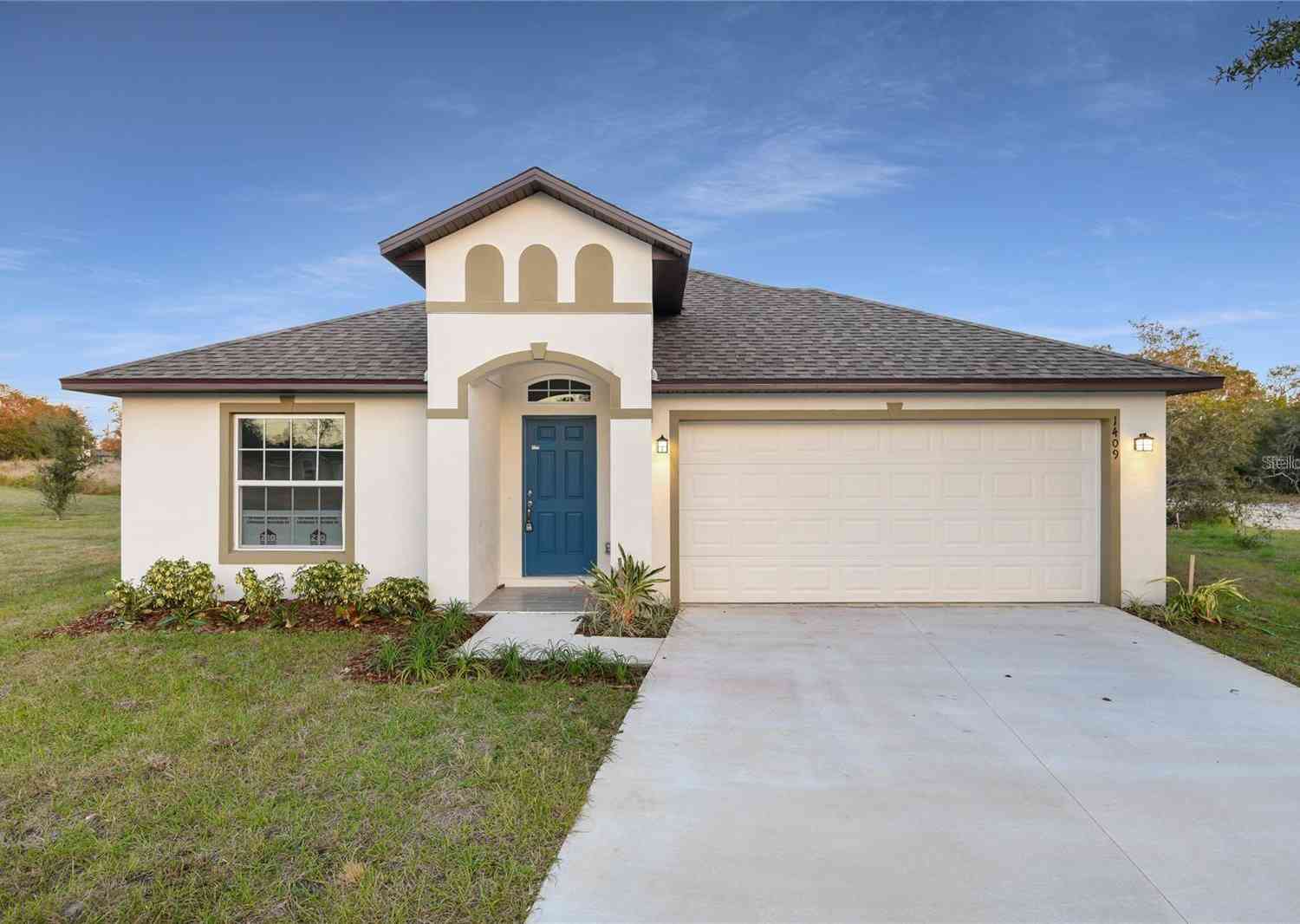 Homes For Sale - 1409 Hillsborough Way<br/> KISSIMMEE, FL 34759