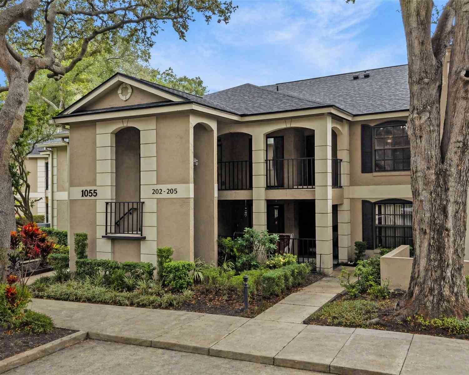 Condo For Sale - 1055 Kensington Park Drive #205<br/> Seminole County, ALTAMONTE SPRINGS, FL 32714