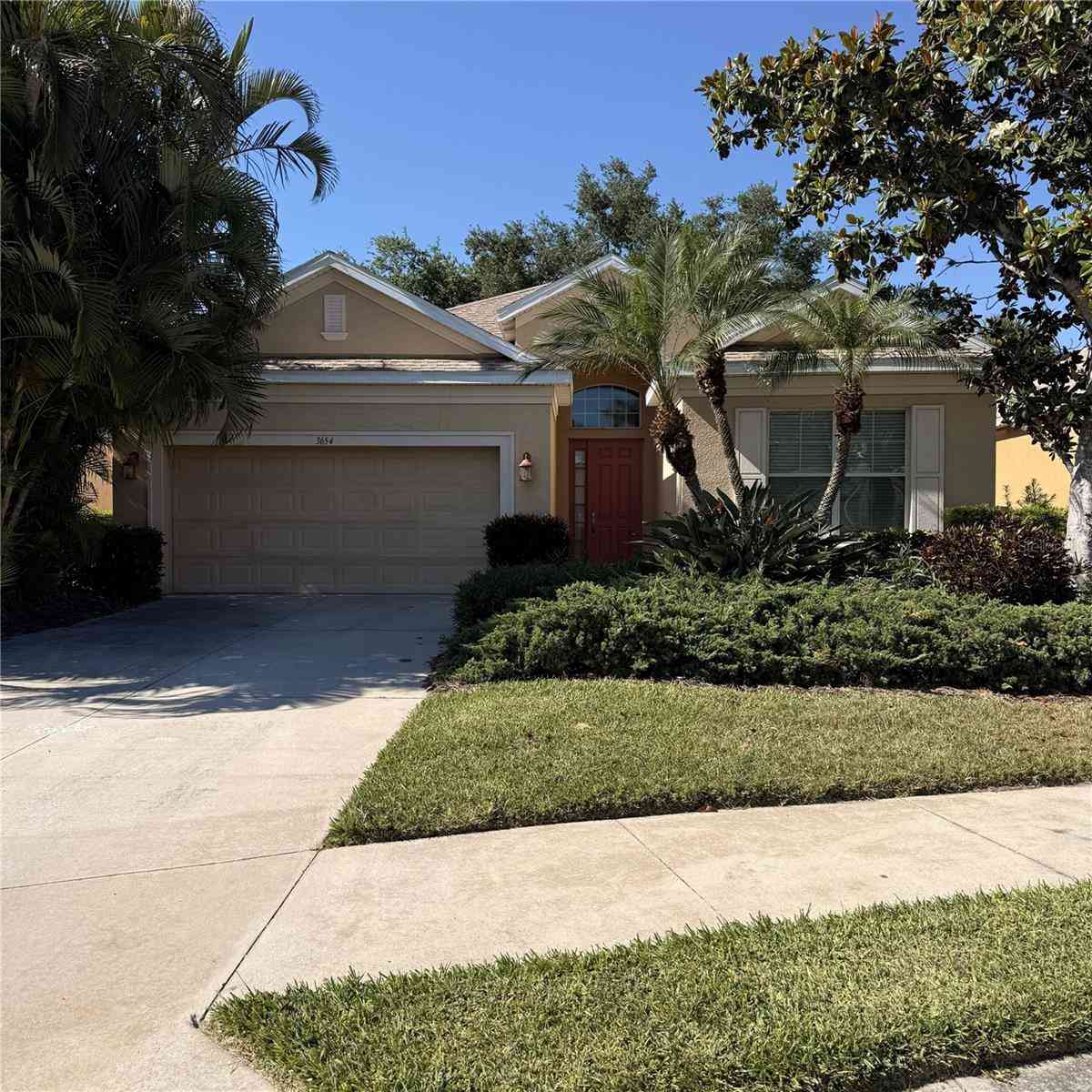 Homes For Sale - 3654 Summerwind Circle<br/> BRADENTON, FL 34209