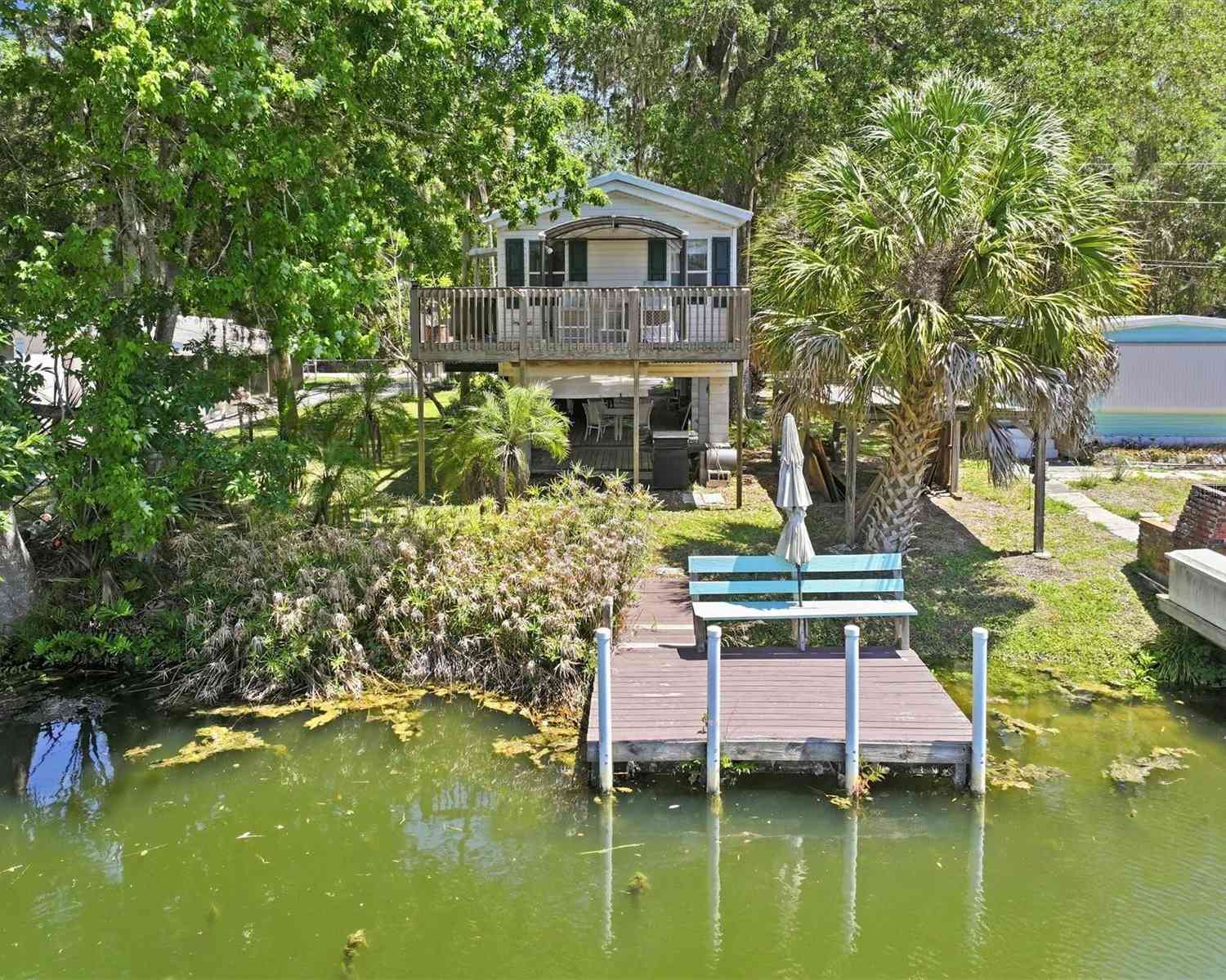 Mobile Home For Sale - 6169 Waverly Road<br/> WEEKI WACHEE, FL 34607