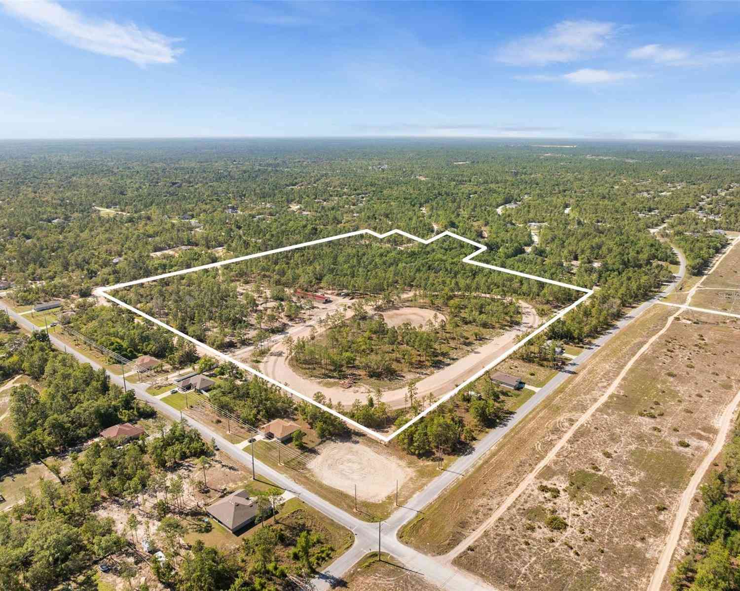 Vacant Land For Sale - 25723 Bareva Road<br/> WEEKI WACHEE, FL 34614