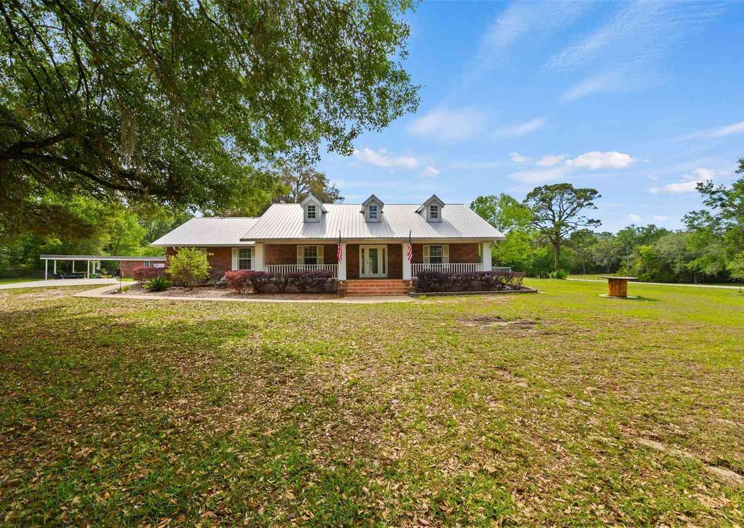 Homes For Sale - 6459 SE County Road 337<br/> NEWBERRY, FL 32669