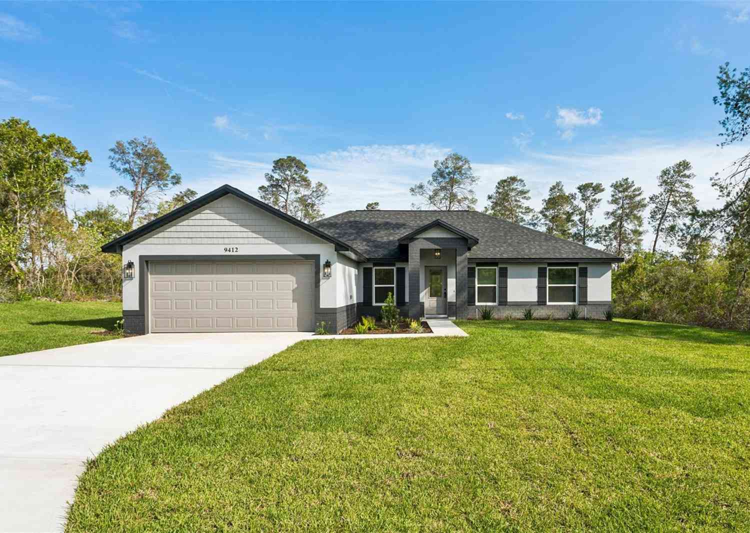 Homes For Sale - 9412 Noddy Tern Road<br/> WEEKI WACHEE, FL 34613