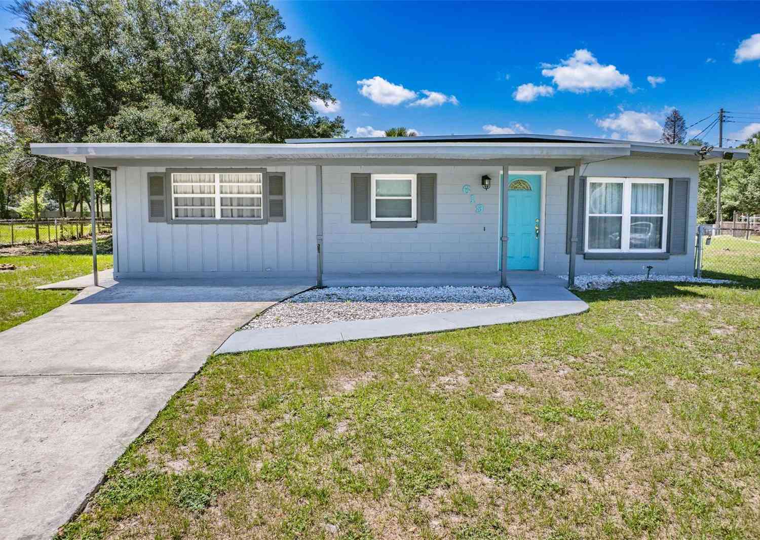 Homes For Sale - 619 Camellia Court<br/> SANFORD, FL 32773
