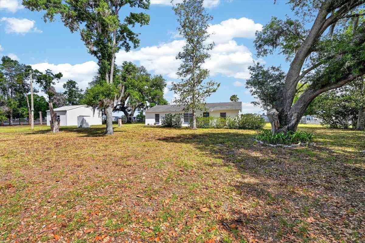 Homes For Sale - 37327 Stanford Avenue<br/> ZEPHYRHILLS, FL 33541