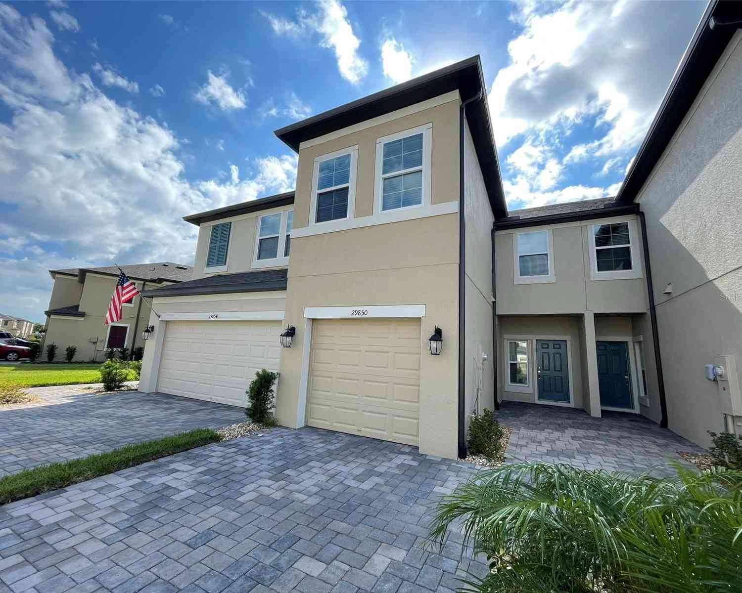 Townhouse For Sale - 29850 Southwell Lane<br/> Wesley Chapel, FL 33543