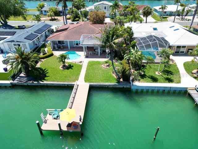 Homes For Sale - 11855 4th Street<br/> Treasure Island, FL 33706