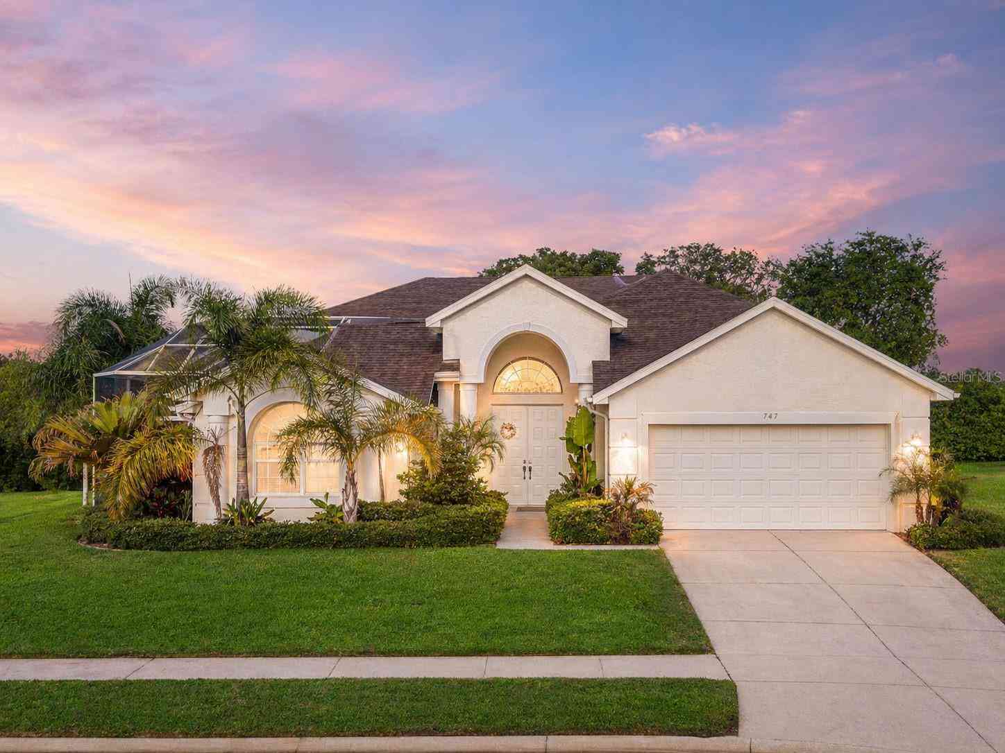 Homes For Sale - 4037 Breckland Court<br/> SPRING HILL, FL 34609