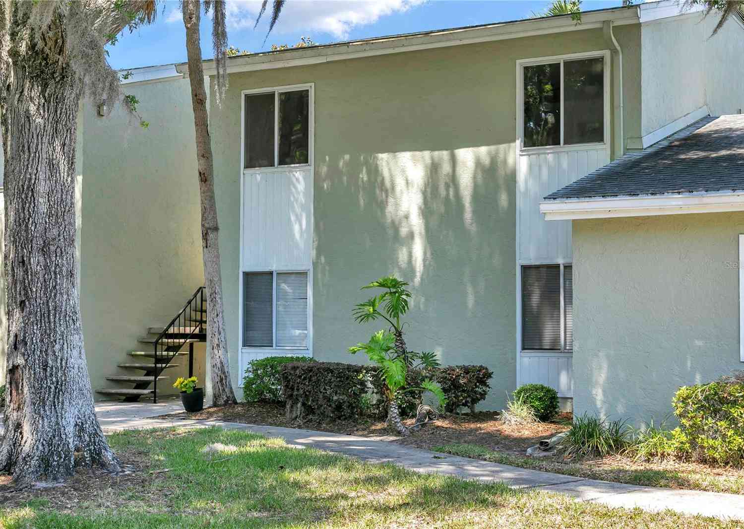 Condo For Sale - 637 Silver Pass #B<br/> Marion County, OCALA, FL 34472