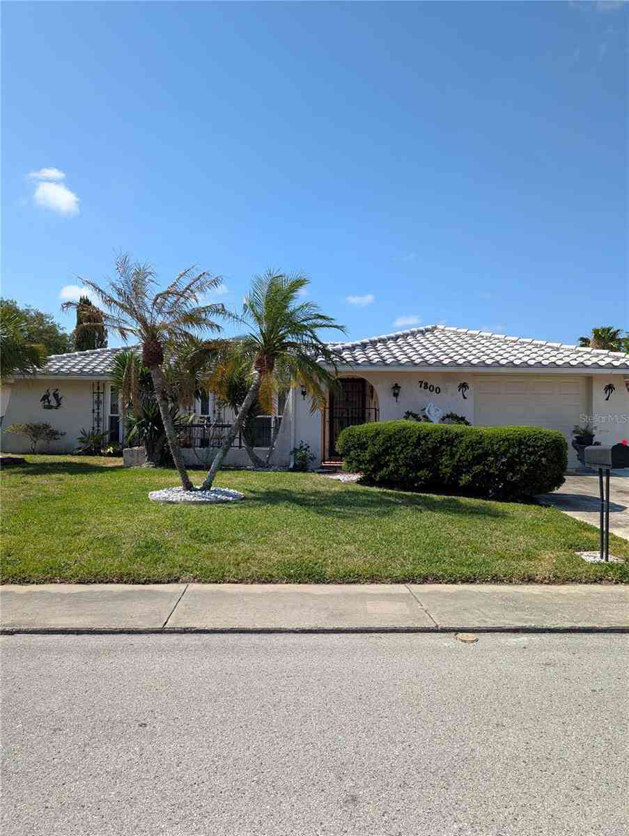 Homes For Sale - 7800 Brookridge Drive<br/> PORT RICHEY, FL 34668
