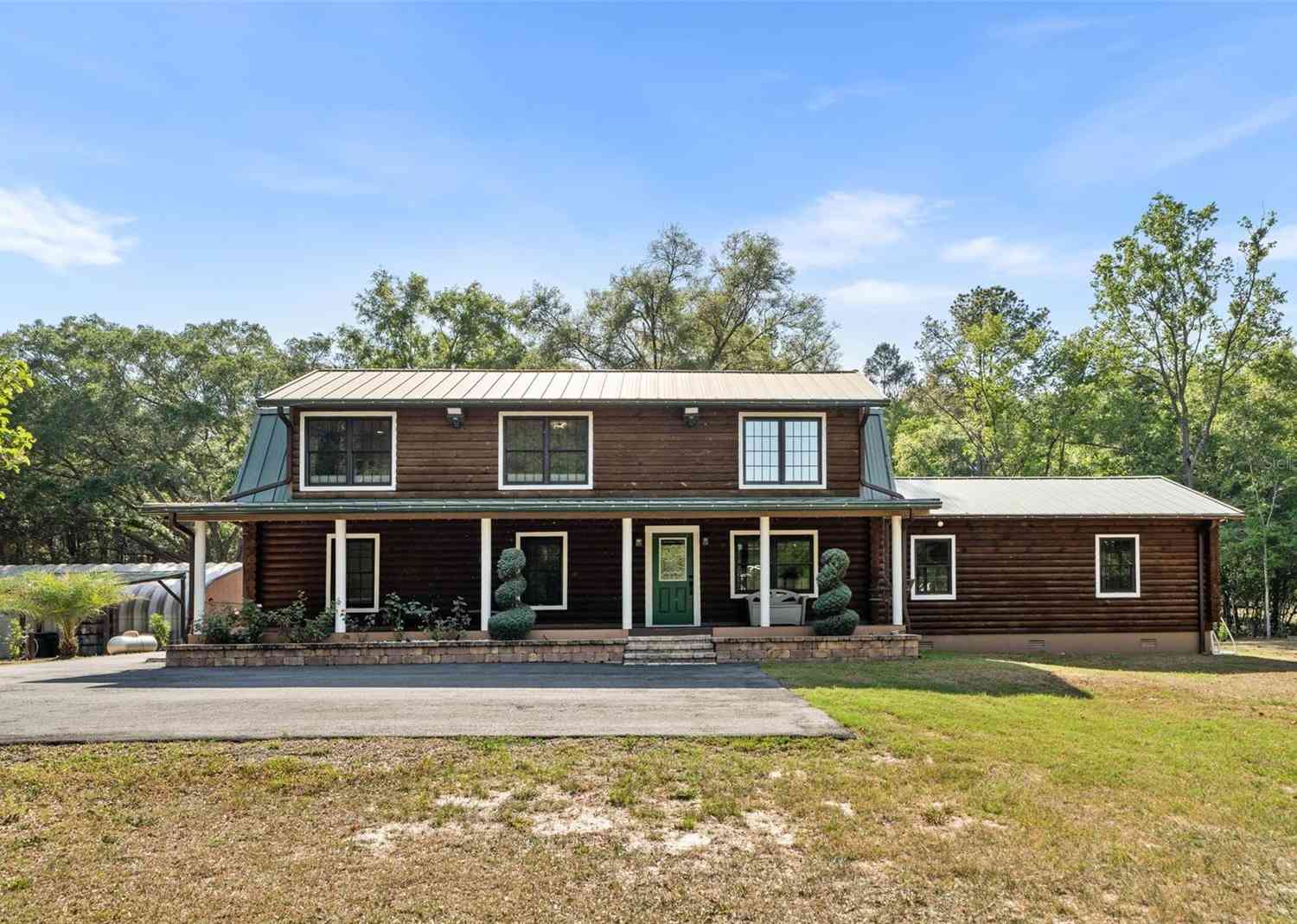 Homes For Sale - 1114 SW 143rd Street<br/> NEWBERRY, FL 32669