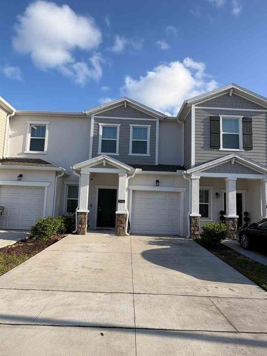 Townhouse For Sale - 3166 Laurent Loop<br/> DAVENPORT, FL 33837
