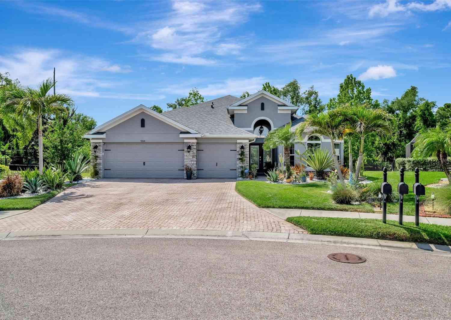 Homes For Sale - 5804 49th Court<br/> ELLENTON, FL 34222