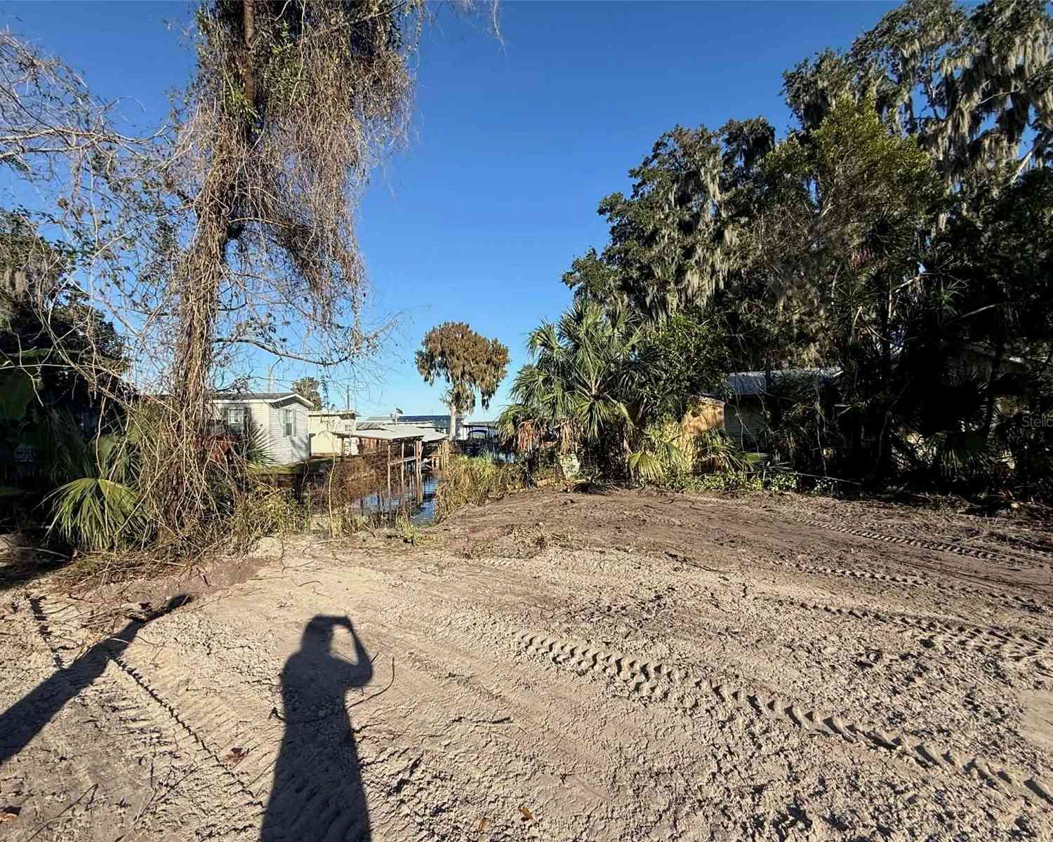 Vacant Land For Sale - 748 Cr 477a<br/> Lake Panasoffkee, FL 33538