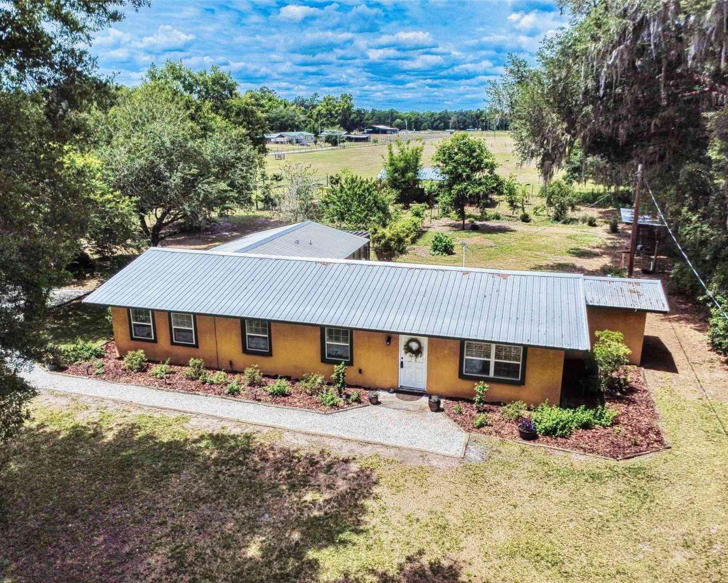 Homes For Sale - 2713 Cr 776<br/> WEBSTER, FL 33597