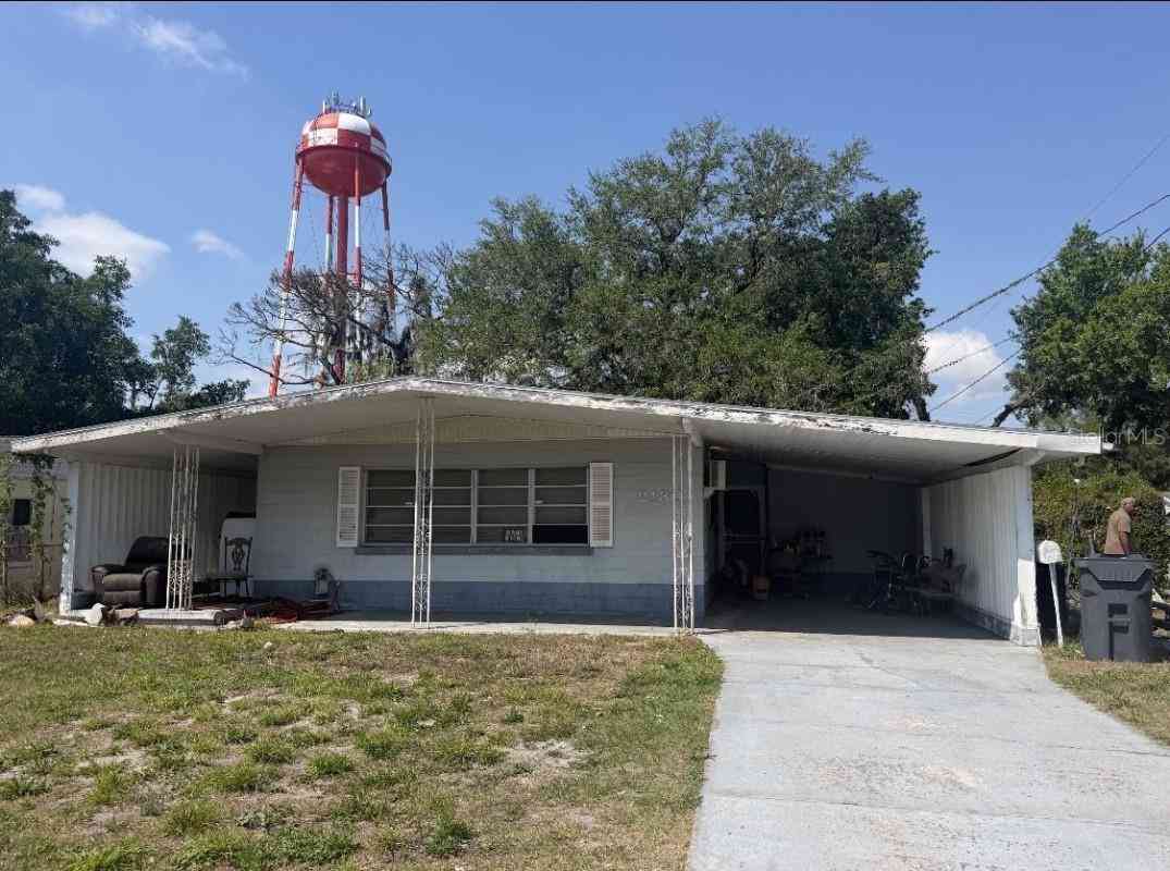 Homes For Sale - 2130 34th Street<br/> WINTER HAVEN, FL 33881