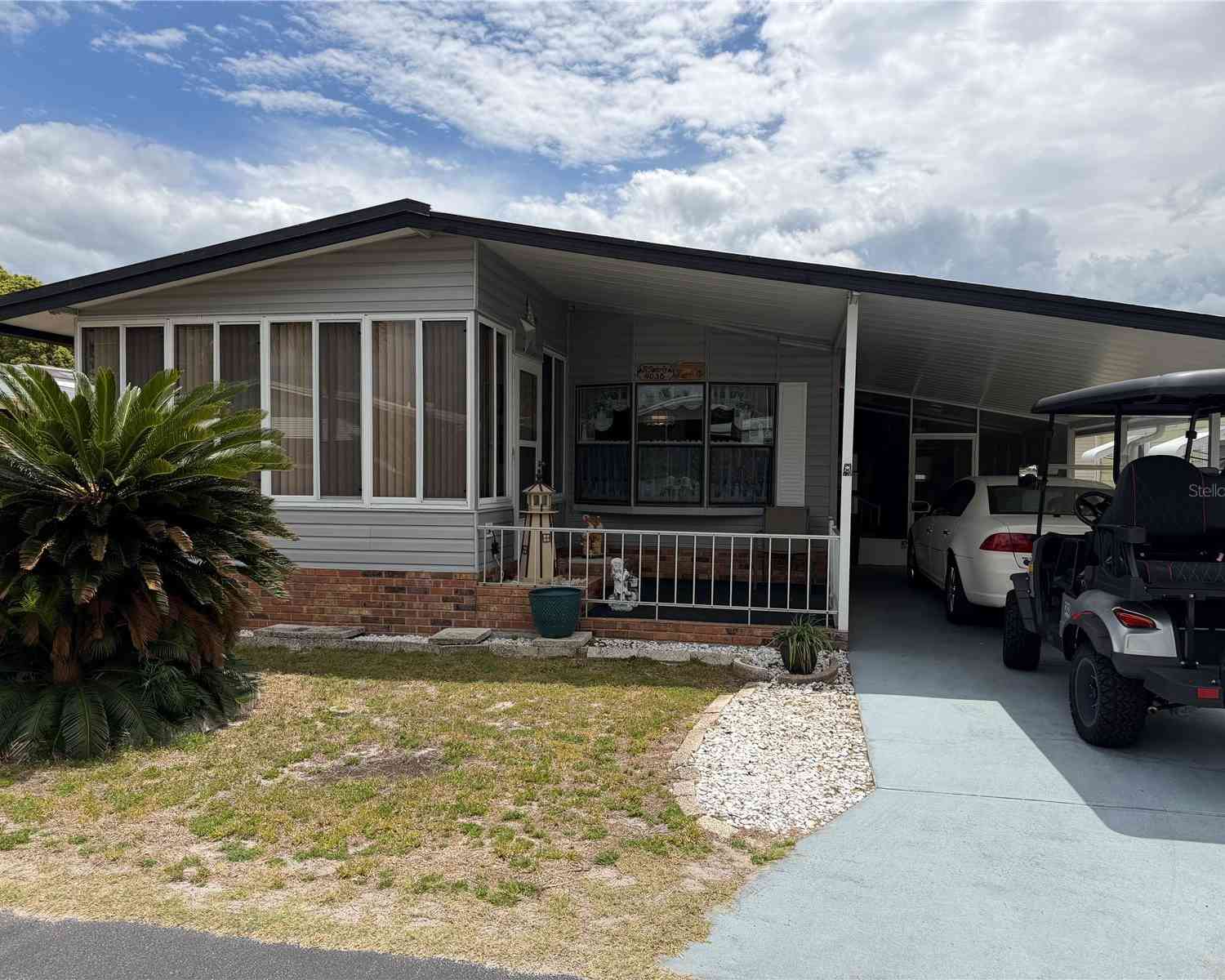 Mobile Home For Sale - 4038 Rolling Oaks Drive<br/> WINTER HAVEN, FL 33880