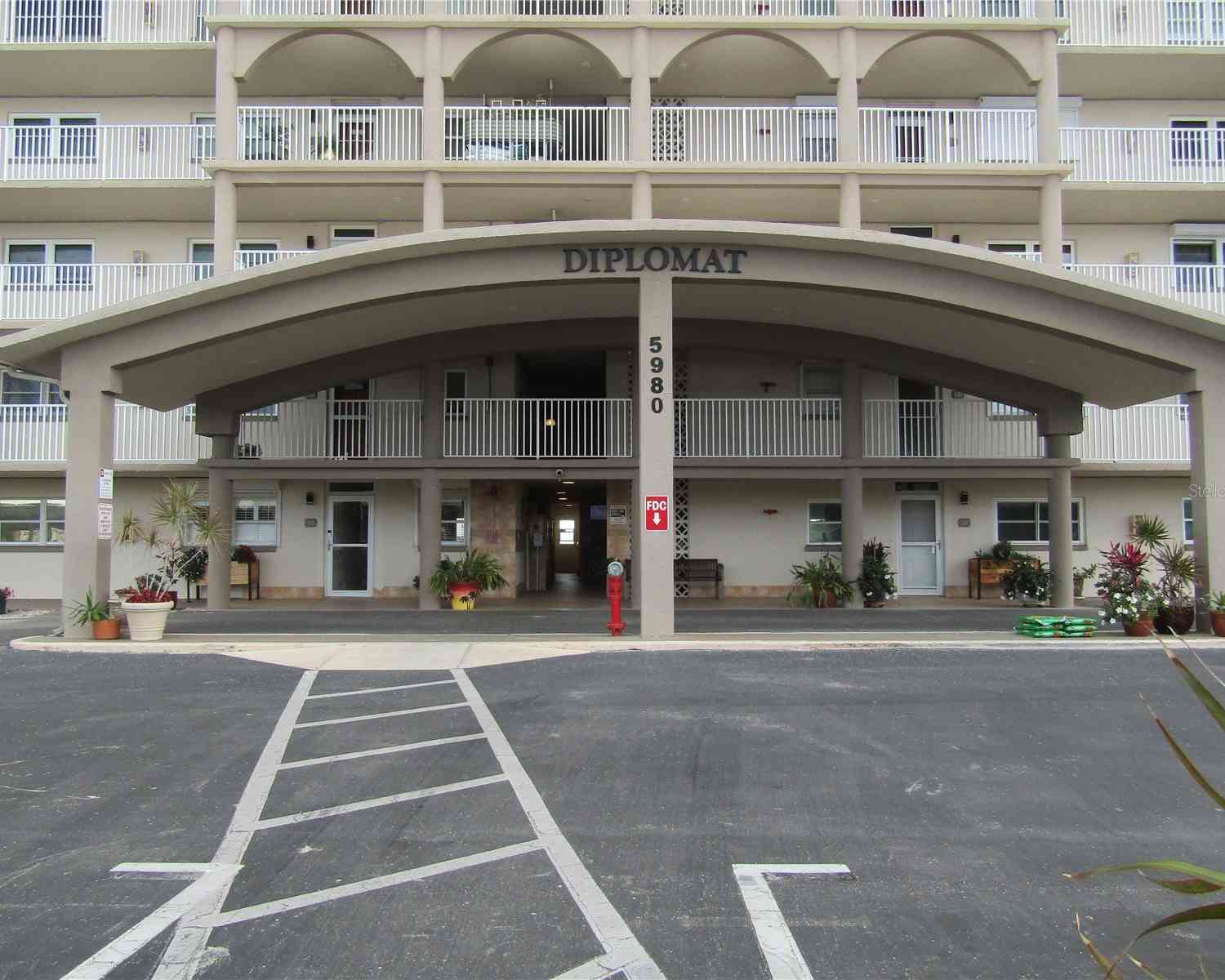 Condo For Sale - 5980 Shore Boulevard #901<br/> GULFPORT, FL 33707
