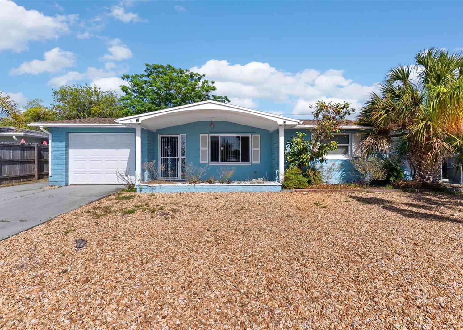 Homes For Sale - 2344 Tahitian Drive<br/> HOLIDAY, FL 34691