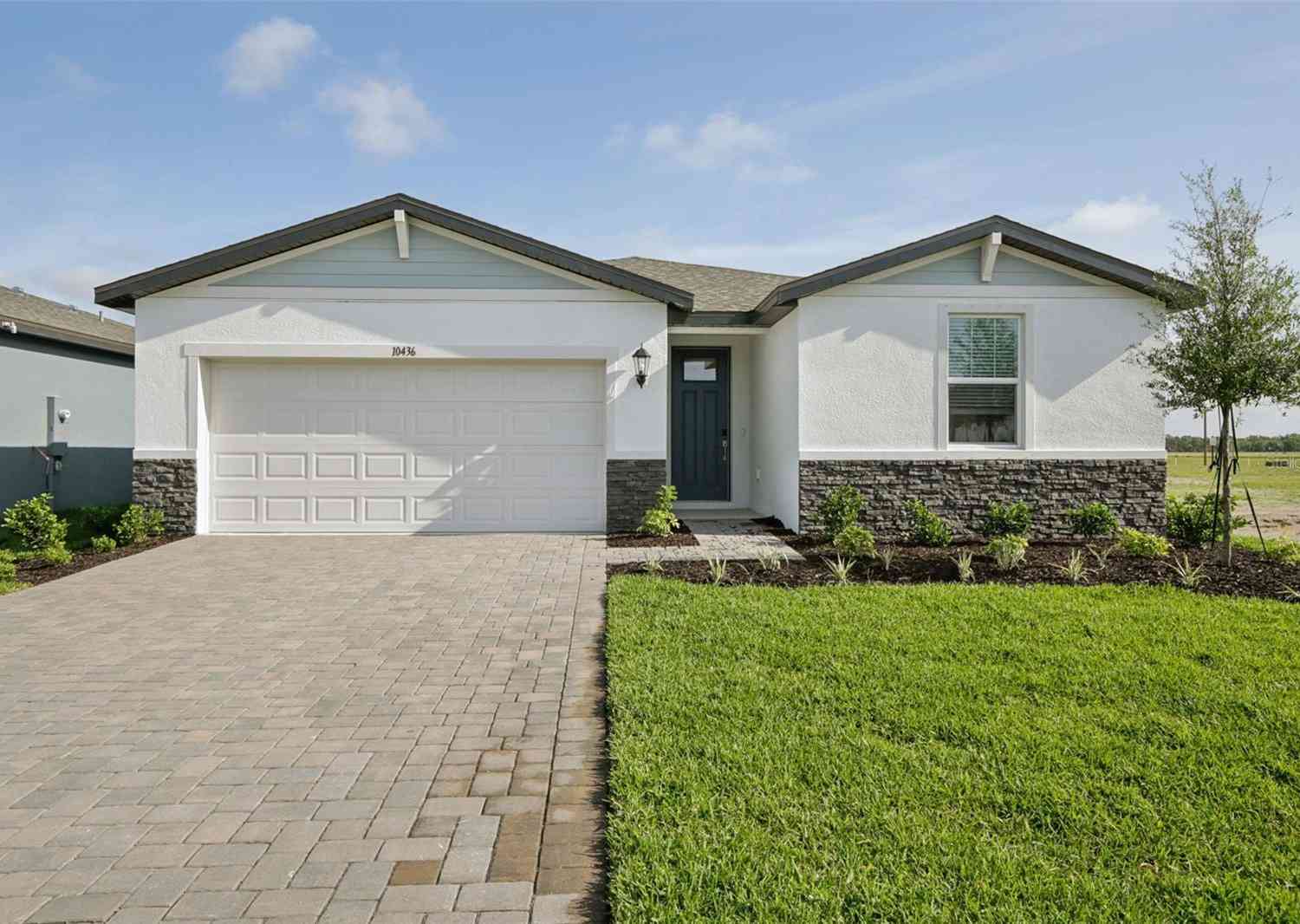 Homes For Sale - 10436 Abundance Grove Way<br/> PARRISH, FL 34219