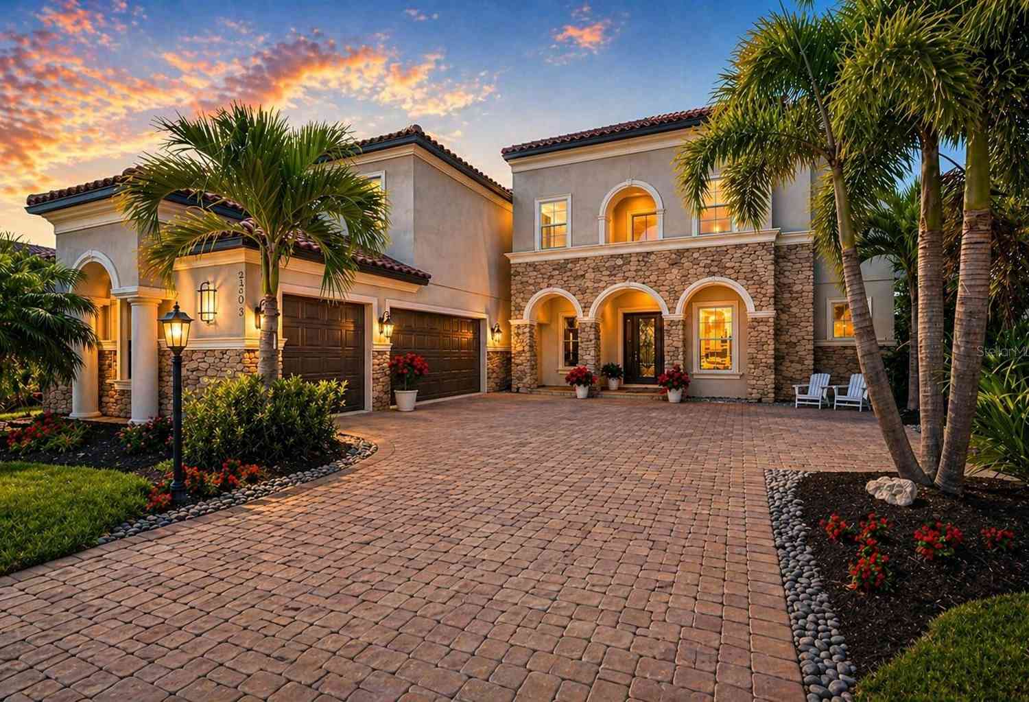 Homes For Sale - 5301 Greenbrook Drive<br/> SARASOTA, FL 34238