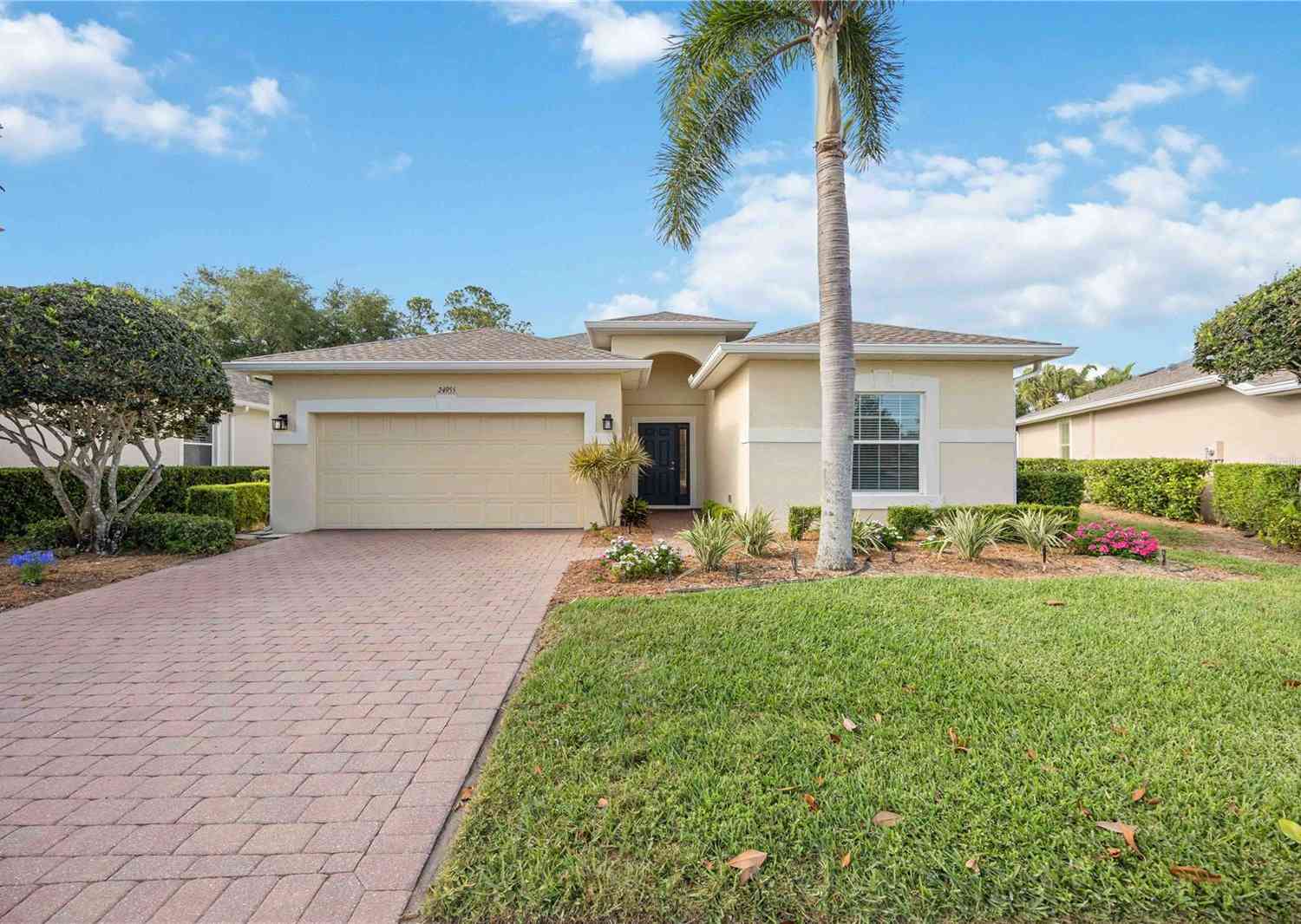Homes For Sale - 24955 Pennington Terrace<br/> VENICE, FL 34293