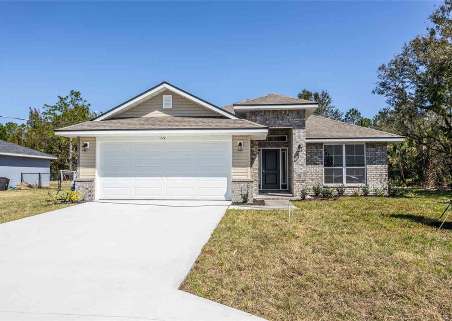 Homes For Sale - 54 Pony Express Drive<br/> PALM COAST, FL 32164