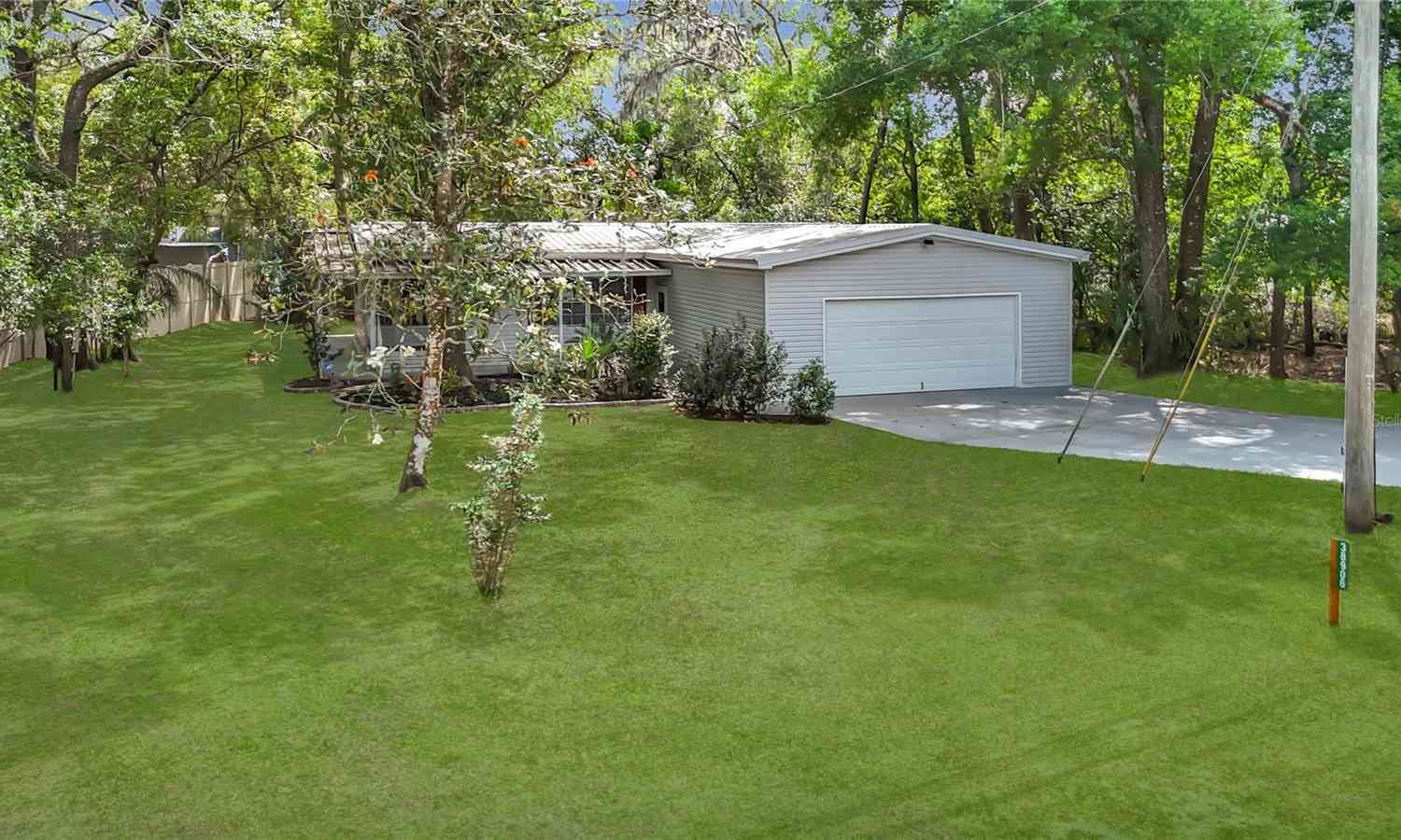 Mobile Home For Sale - 38906 Alston Avenue<br/> ZEPHYRHILLS, FL 33542