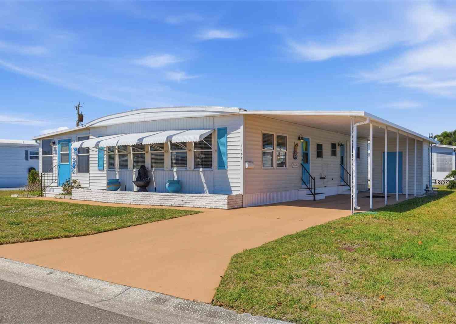 Mobile Home For Sale - 1107 44th Avenue Drive<br/> ELLENTON, FL 34222