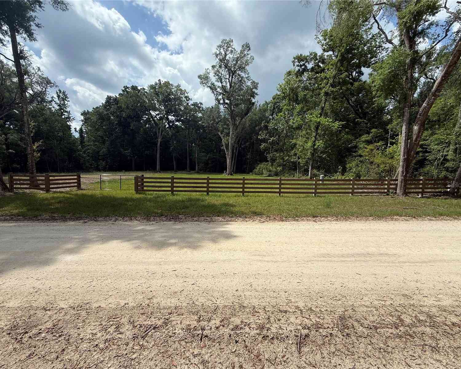 Vacant Land For Sale - TBD 292nd St<br/> BRANFORD, FL 32008