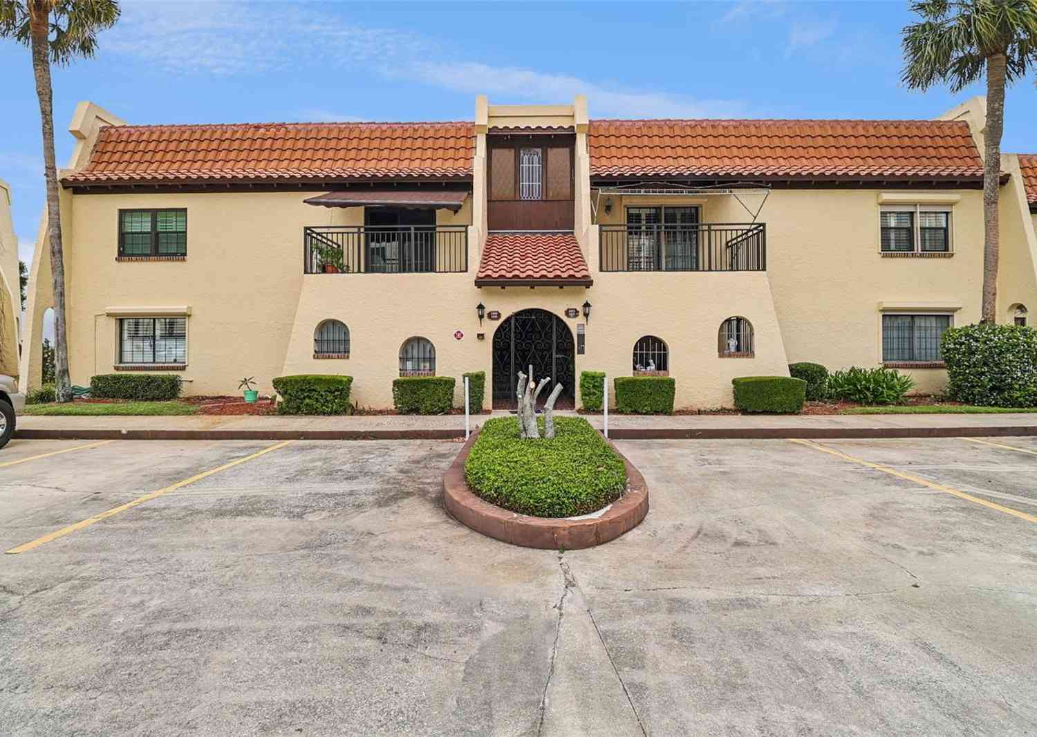 Condo For Sale - 115 N Indian River Drive #207<br/> COCOA, FL 32922