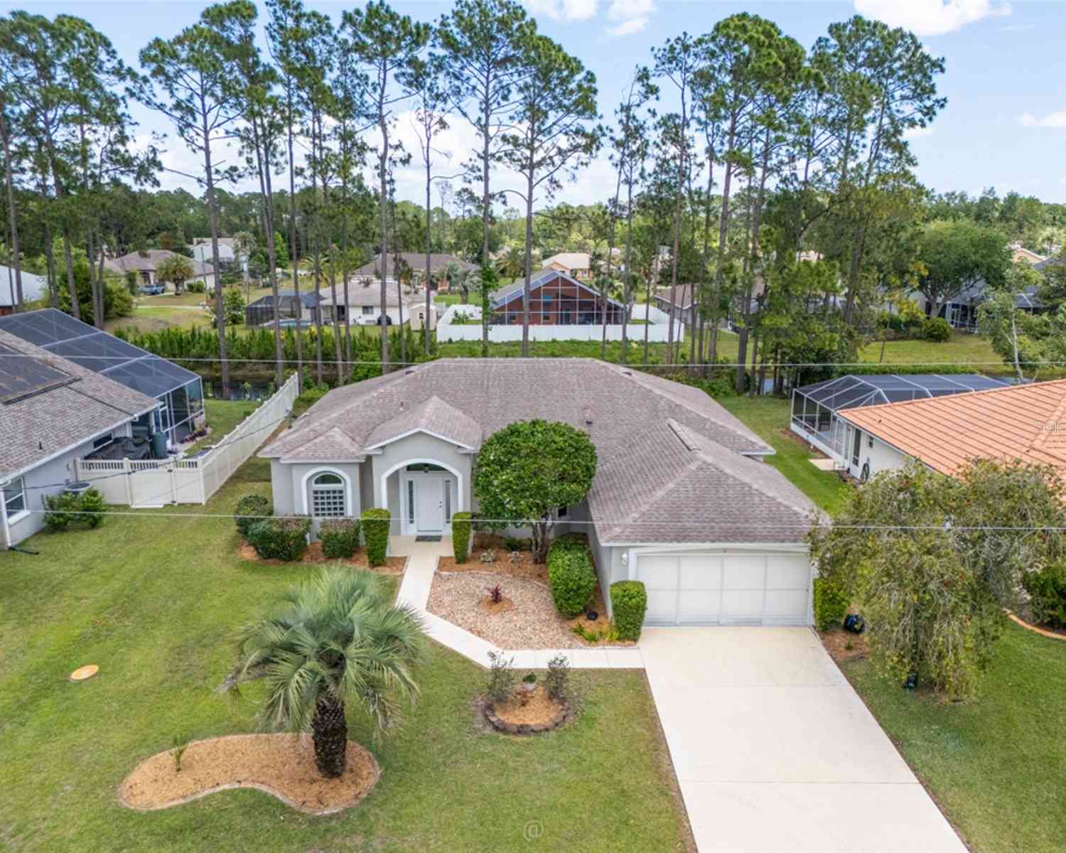 Homes For Sale - 11 Edgewater Drive<br/> PALM COAST, FL 32164
