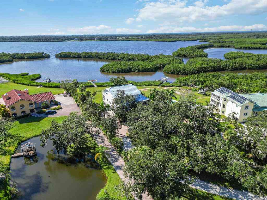 Homes For Sale - 6511 Bayshore Road<br/> PALMETTO, FL 34221
