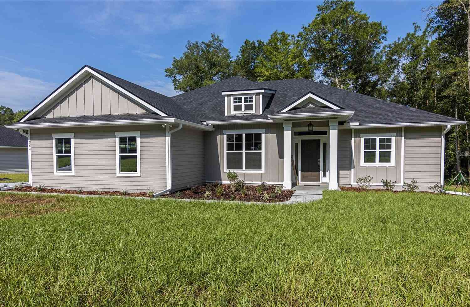 Homes For Sale - 525 SW Heathridge Drive<br/> Columbia County, LAKE CITY, FL 32024