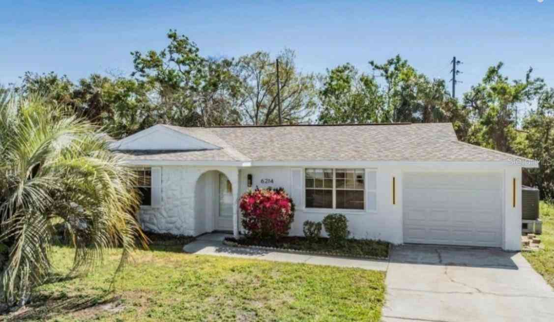 Homes For Sale - 6214 Westport Drive<br/> PORT RICHEY, FL 34668