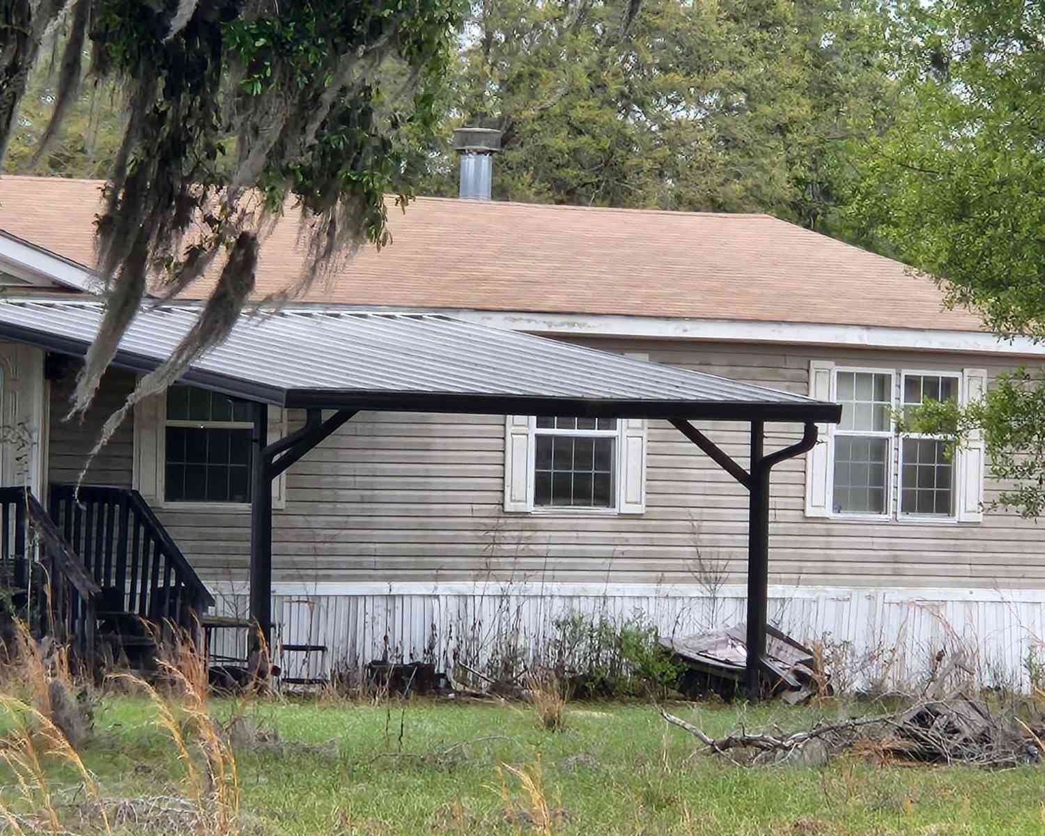Mobile Home For Sale - 16295 SE 95th Trail<br/> WHITE SPRINGS, FL 32096