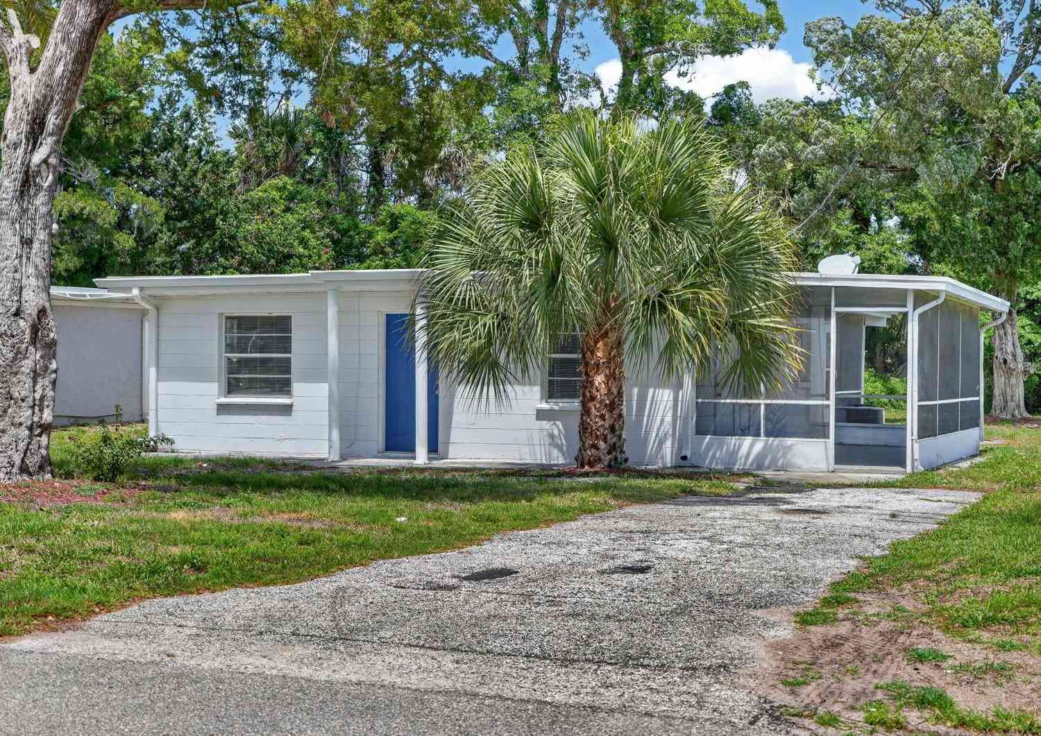 Homes For Sale - 2425 Anastasia Drive<br/> SOUTH DAYTONA, FL 32119