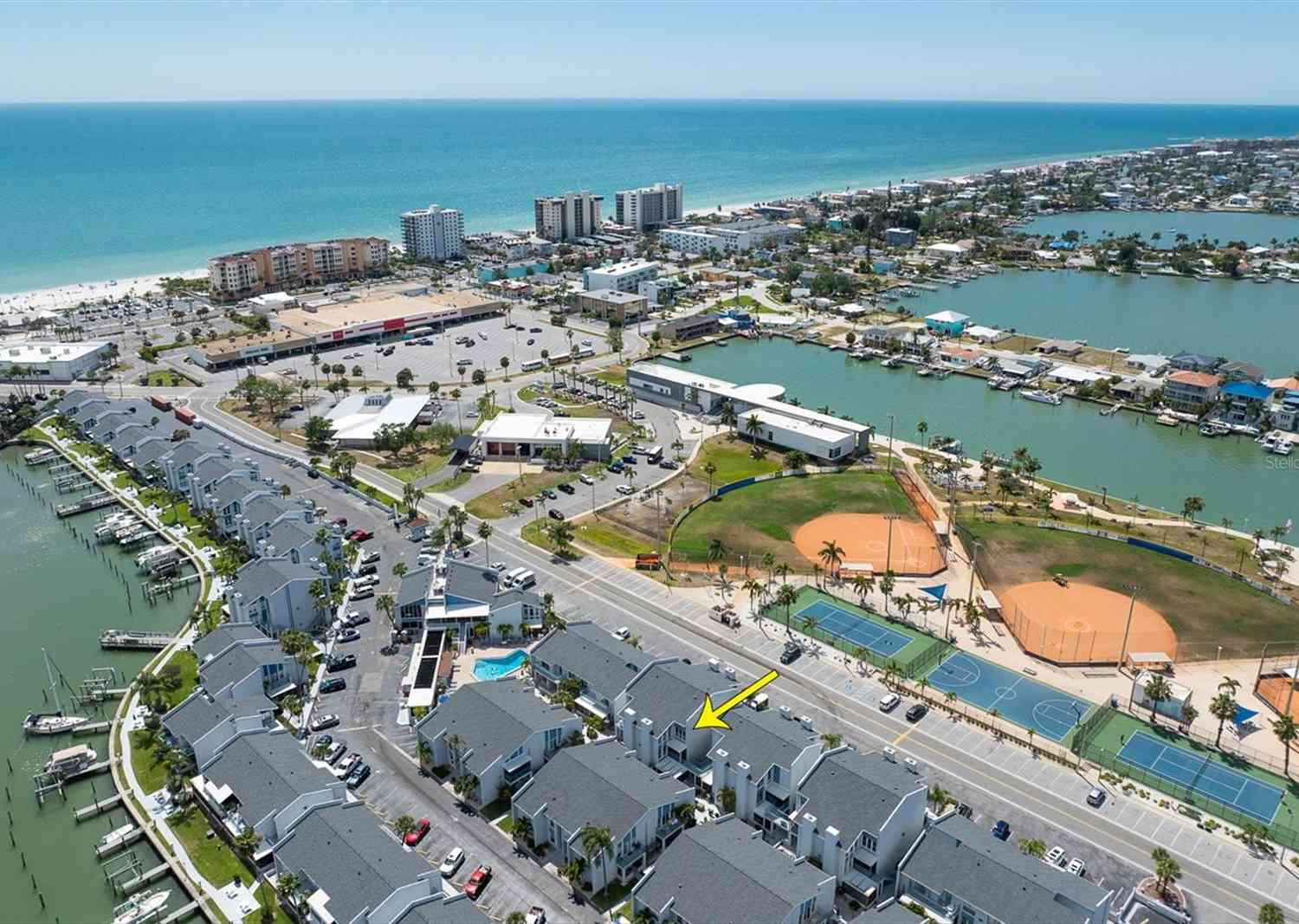 Townhouse For Sale - 247 Rex Place #H<br/> MadeiraBeach, FL 33708