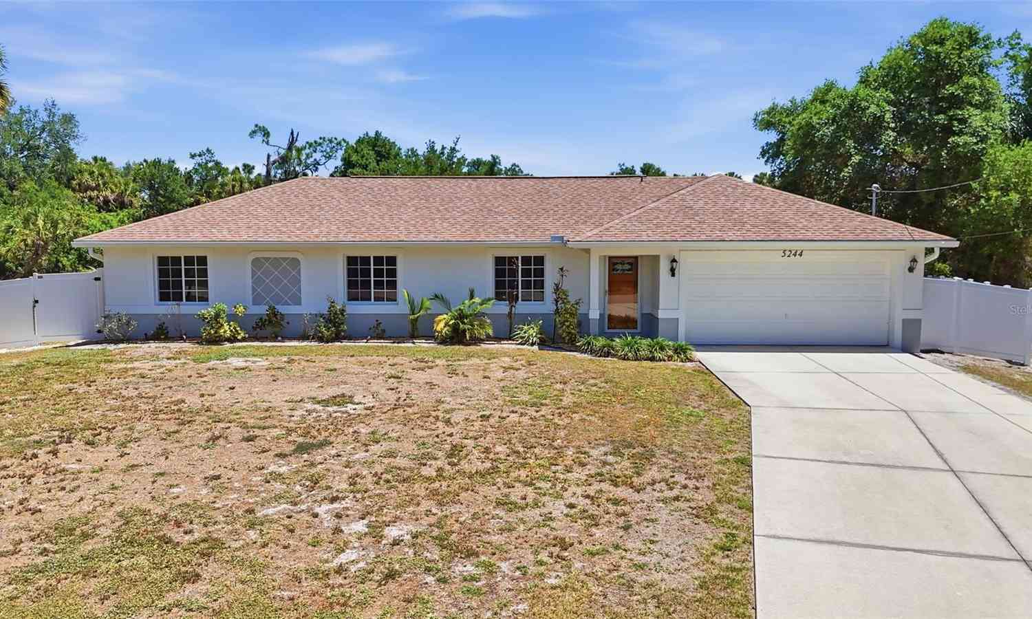 Homes For Sale - 5244 Baynes Road<br/> NORTH PORT, FL 34288