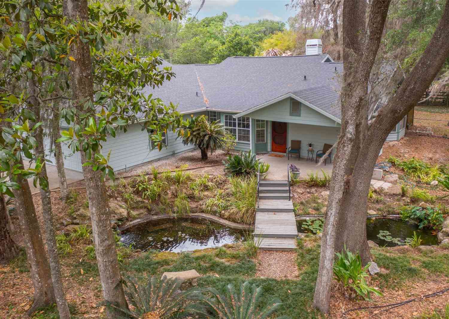 Homes For Sale - 818 NW 202nd Street<br/> NEWBERRY, FL 32669