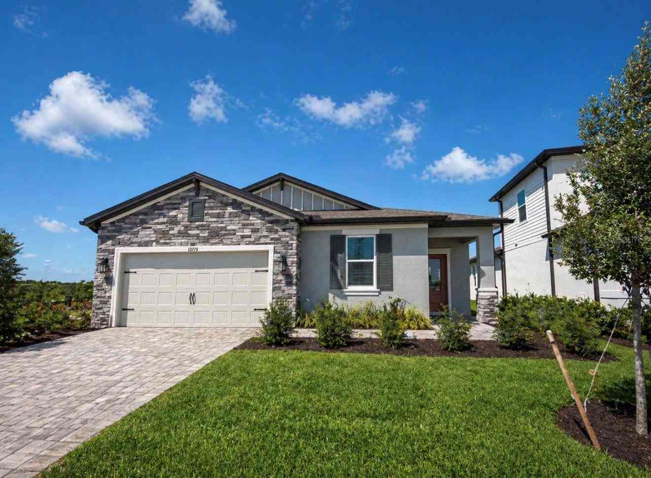 Homes For Sale - 8717 Canard Cv<br/> PALMETTO, FL 34221
