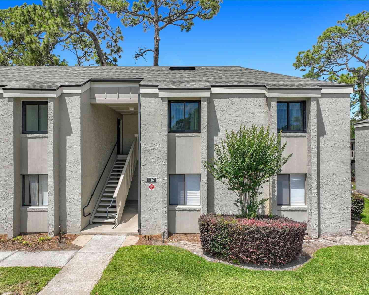 Condo For Sale - 116 Springwood Circle #D<br/> LONGWOOD, FL 32750