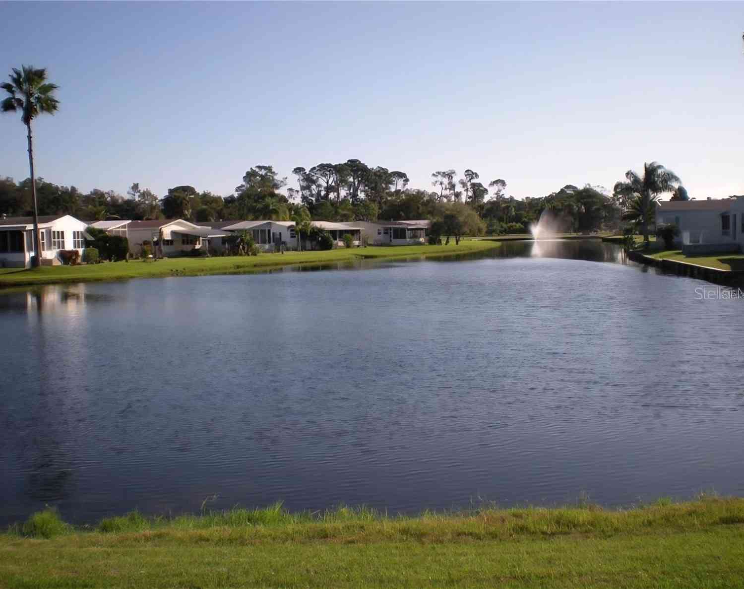 Mobile Home For Sale - 94 Newcastle Boulevard<br/> HAINES CITY, FL 33844