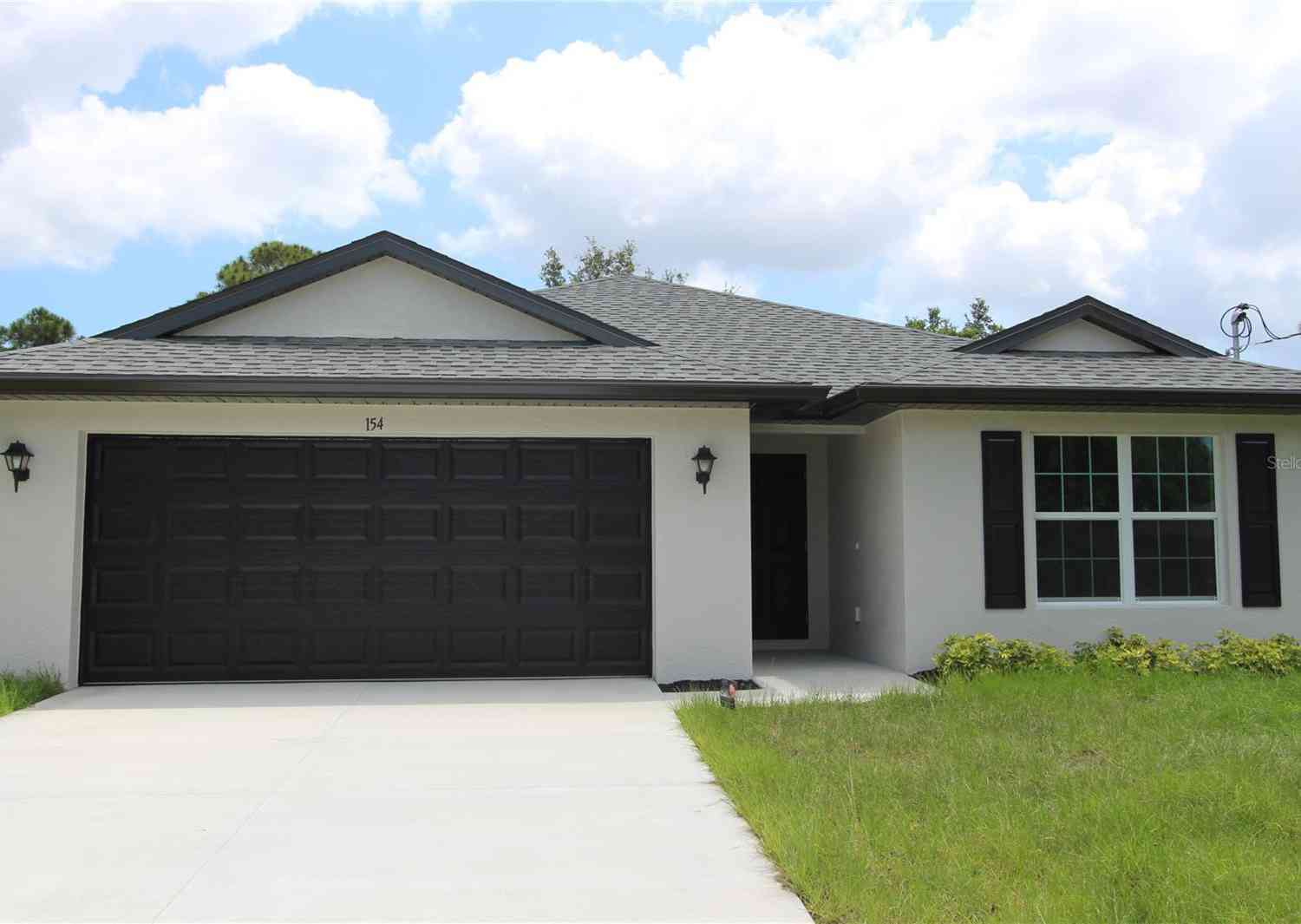 Homes For Sale - 154 Australian Drive<br/> Rotonda, FL 33947