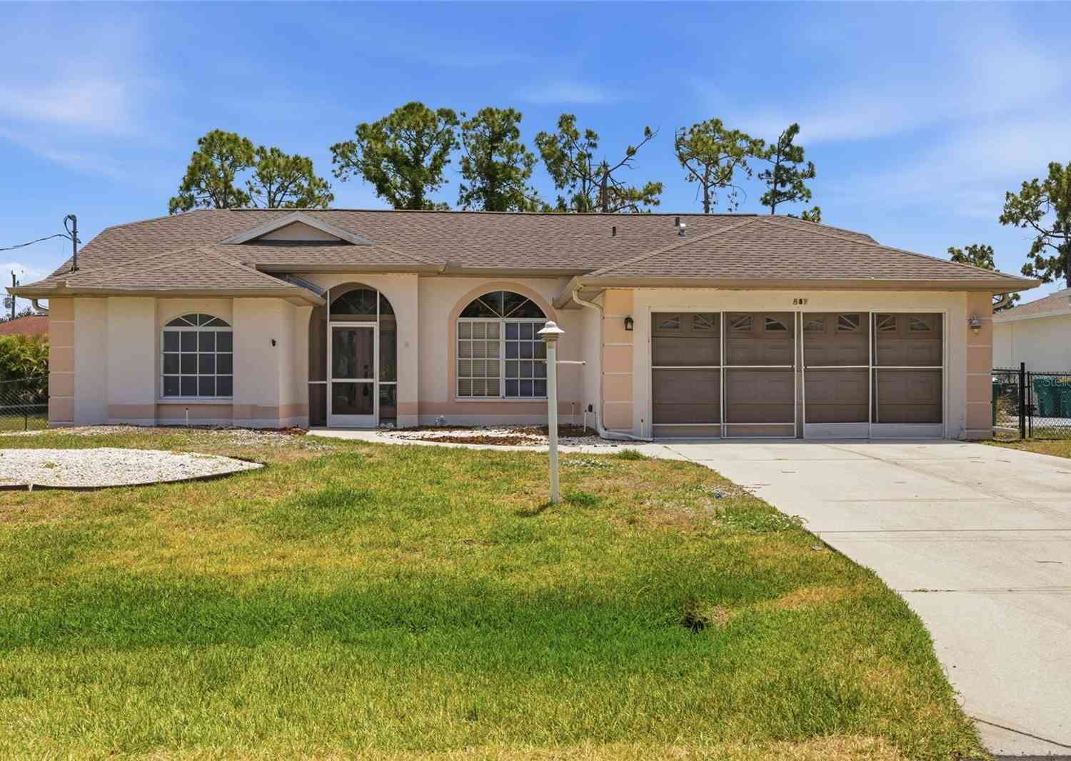 Homes For Sale - 257 Broadmoor Lane<br/> Rotonda, FL 33947