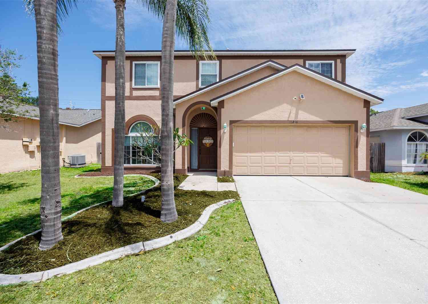 Homes For Sale - 11216 Scotchwood Drive<br/> RIVERVIEW, FL 33579