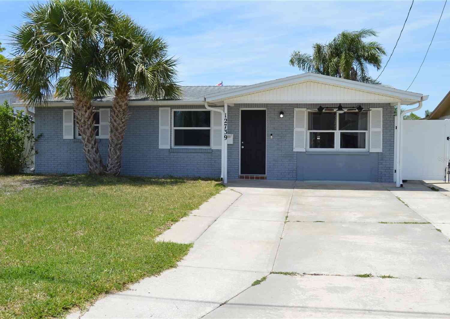 Homes For Sale - 12739 1st Isle<br/> HUDSON, FL 34667
