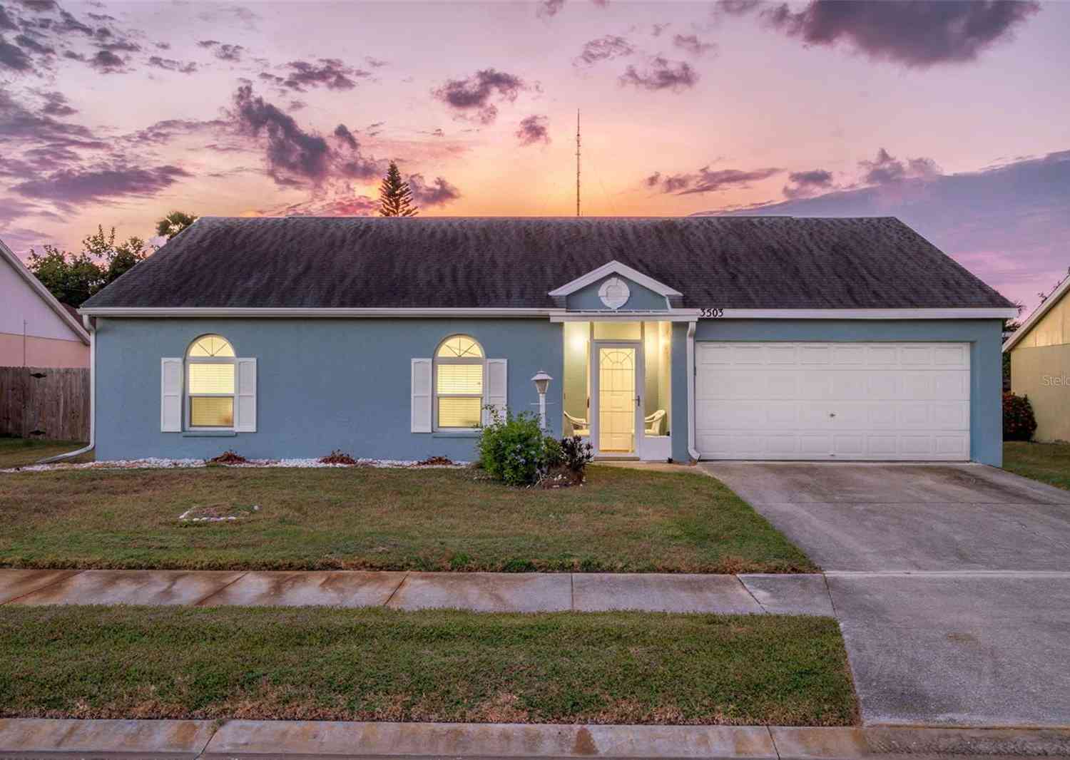 Homes For Sale - 3503 5th Avenue<br/> PALMETTO, FL 34221