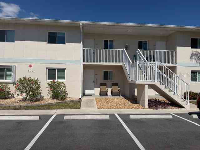 Condo For Sale - 12538 SW Kingsway Circle #403<br/> LAKE SUZY, FL 34269