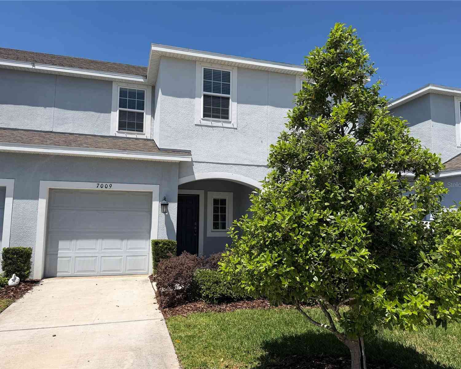 Townhouse For Sale - 7009 Grand Elm Drive<br/> RIVERVIEW, FL 33578